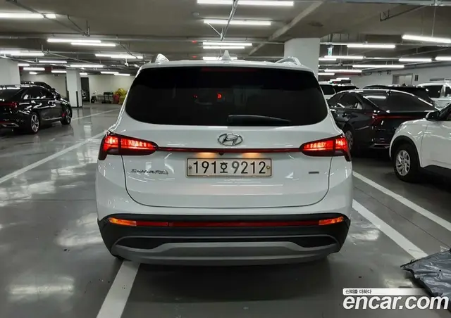 Hyundai Santa Fe 2022 2.2 автомат (гидро), миниатюра 3