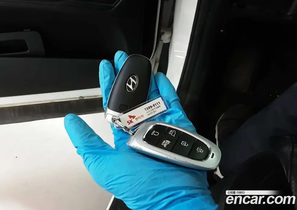 Hyundai Santa Fe 2022 2.2 автомат (гидро), фото 8