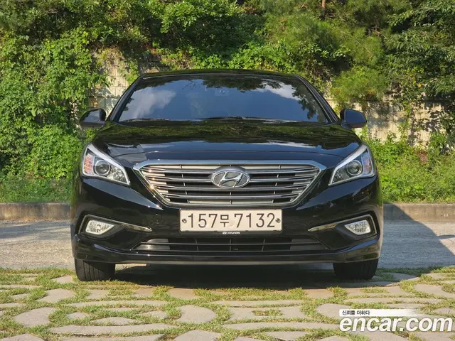 Hyundai Sonata 2015 2.0 автомат (гидро), миниатюра 3