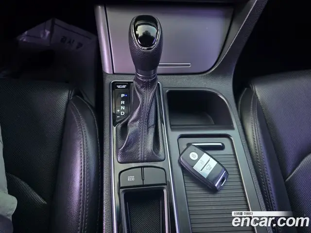 Hyundai Sonata 2015 2.0 автомат (гидро), миниатюра 9