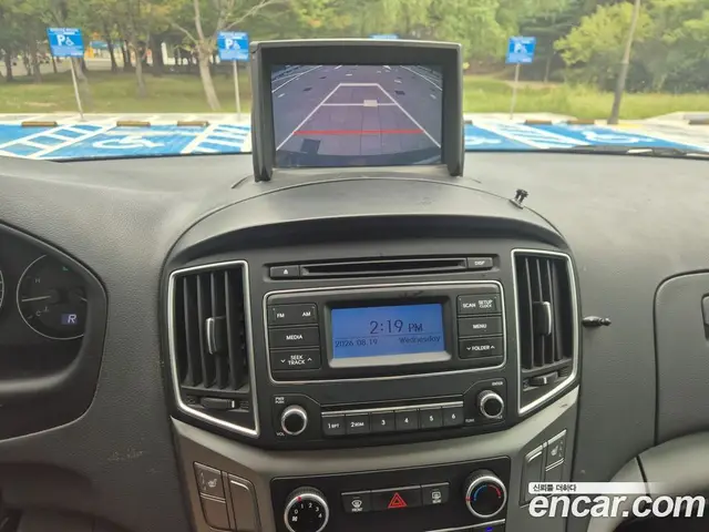 Hyundai Starex 2021 2.5 автомат (гидро), миниатюра 8