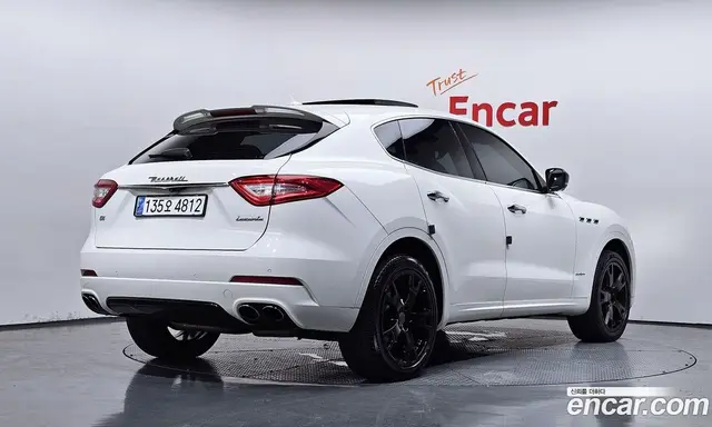 Maserati Levante 2018 3.0 автомат (гидро), миниатюра 2