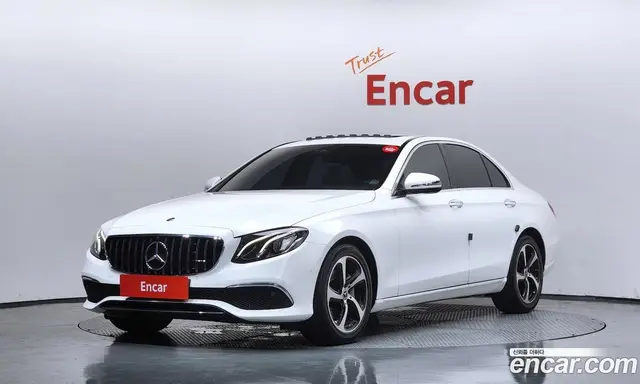 Mercedes-Benz E-Class, 2020, 72 142 км
