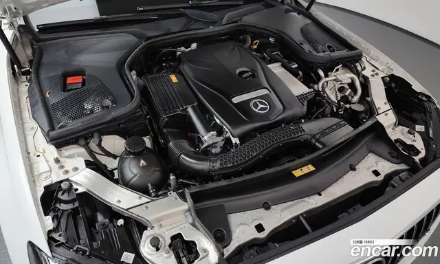 Mercedes-Benz E-Class 2020 2.0 автомат (гидро), миниатюра 6