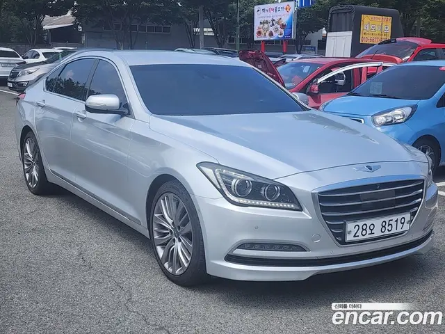 Hyundai Genesis, 2014, 278 120 км
