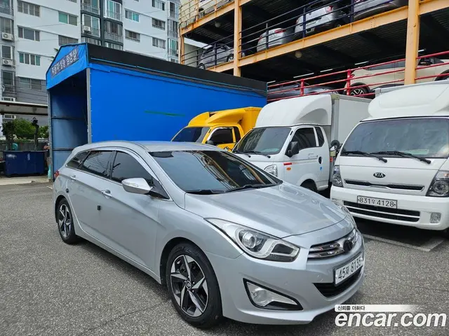 Hyundai i40 2012 2.0 автомат (гидро), миниатюра 2 Hyundai i40 2012 2.0 автомат (гидро), миниатюра 2