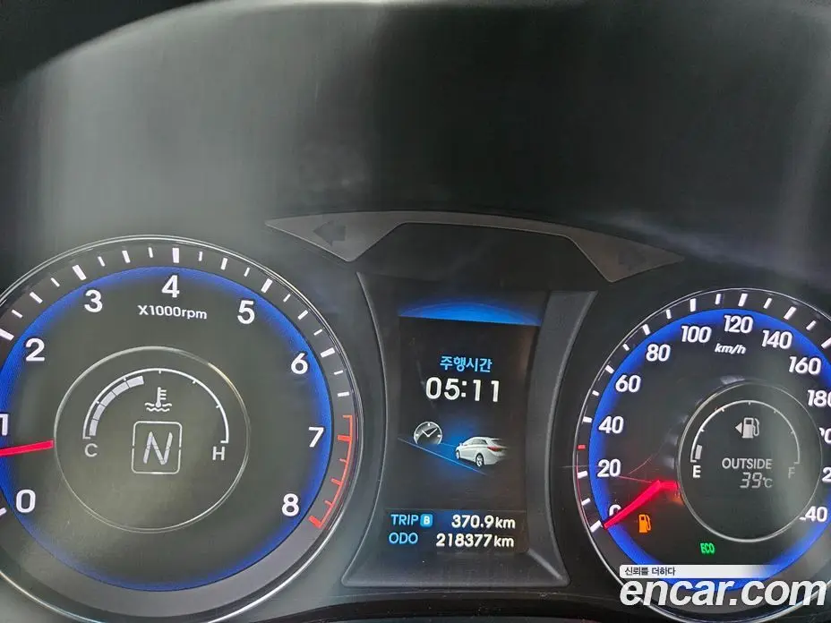 Hyundai i40 2012 2.0 автомат (гидро), фото 16 Hyundai i40 2012 2.0 автомат (гидро), фото 16