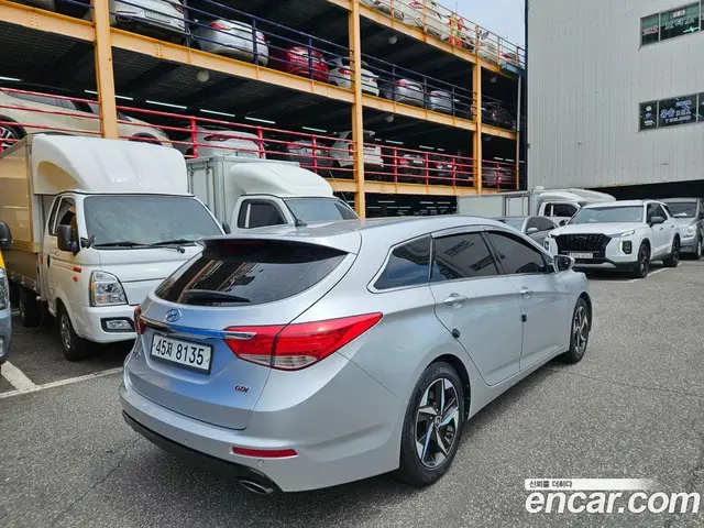 Hyundai i40 2012 2.0 автомат (гидро), миниатюра 4 Hyundai i40 2012 2.0 автомат (гидро), миниатюра 4
