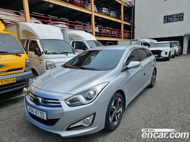 Hyundai i40 2012 2.0 автомат (гидро), миниатюра 8 Hyundai i40 2012 2.0 автомат (гидро), миниатюра 8