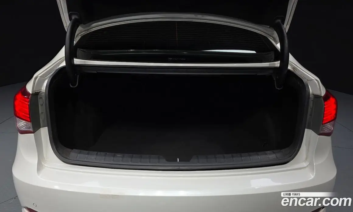 Hyundai i40 2013 1.7 автомат (гидро), фото 19