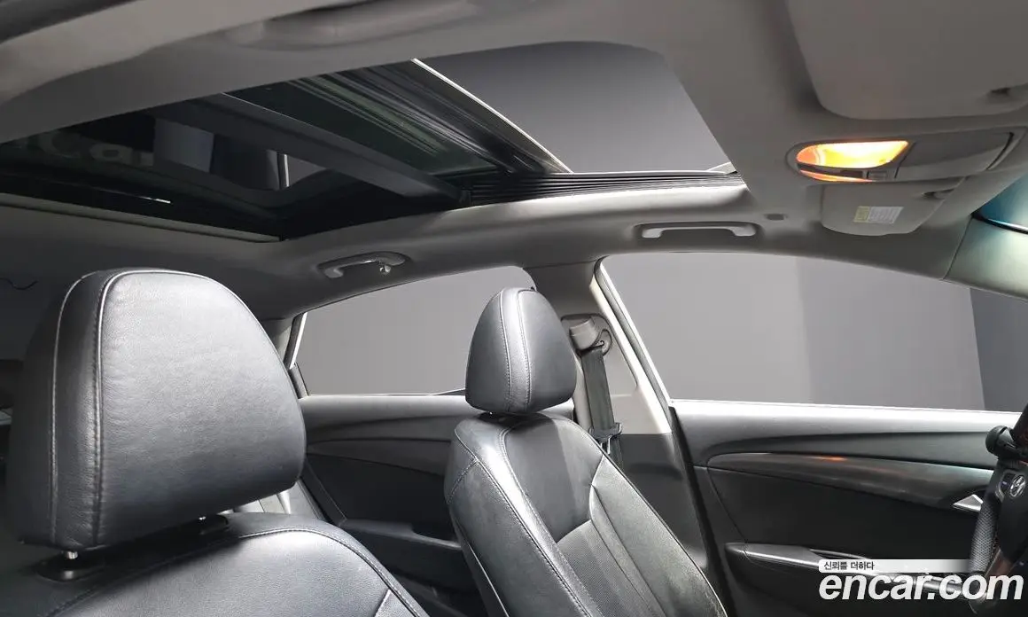 Hyundai i40 2013 1.7 автомат (гидро), фото 20