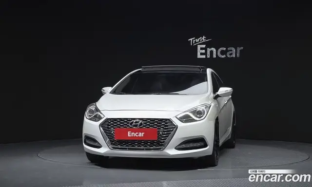 Hyundai i40 2013 1.7 автомат (гидро), миниатюра 3