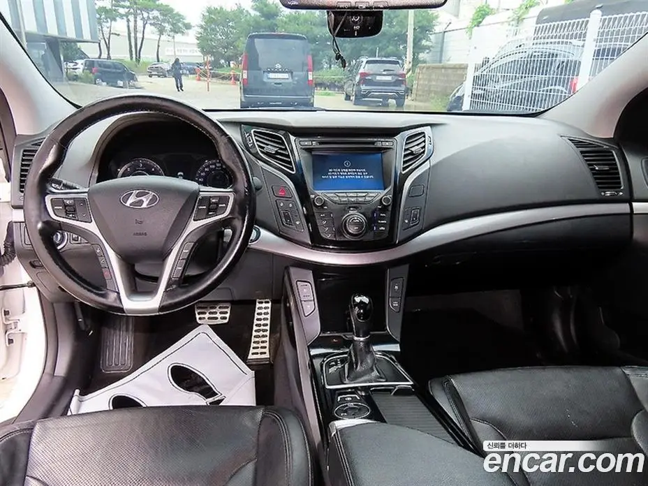 Hyundai i40 2013 1.7 автомат (гидро), фото 7
