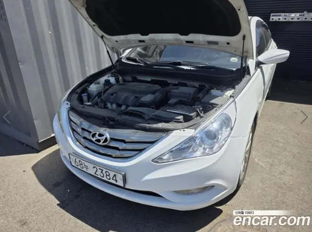 Hyundai Sonata 2010 2.0 автомат (гидро), миниатюра 3