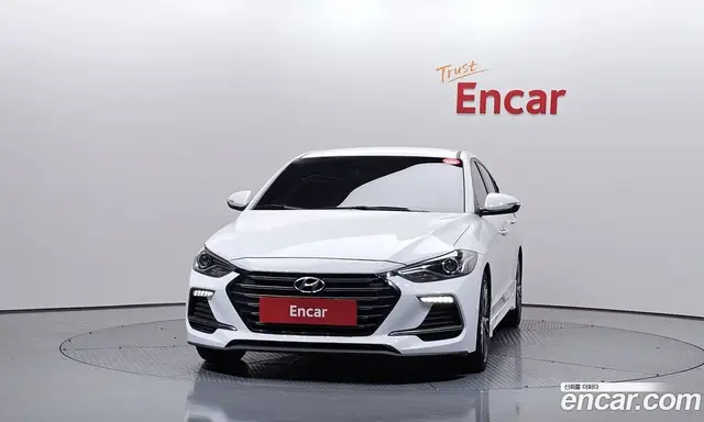 Hyundai Avante 2016 1.6 автомат (гидро), миниатюра 3