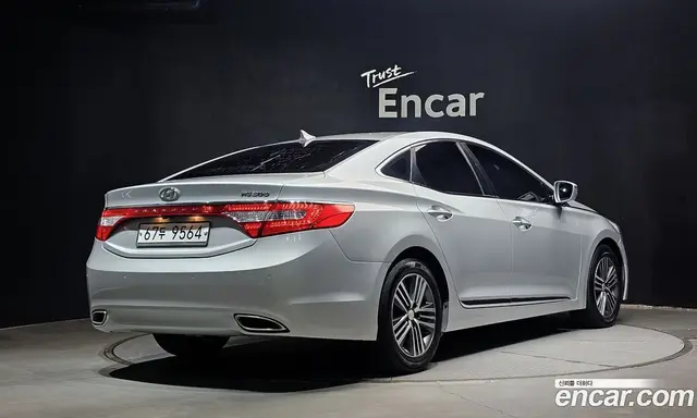Hyundai Grandeur 2014 3.0 автомат (гидро), миниатюра 2