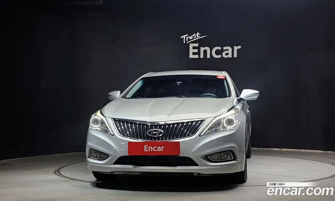 Hyundai Grandeur 2014 3.0 автомат (гидро), фото 3