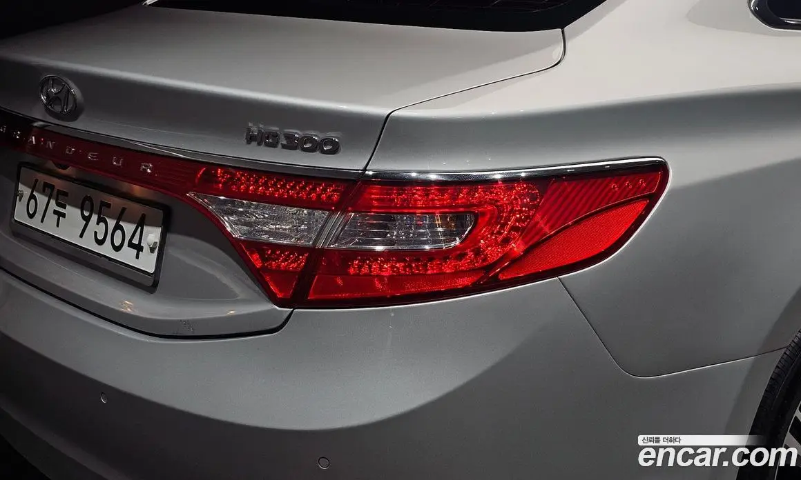 Hyundai Grandeur 2014 3.0 автомат (гидро), фото 9