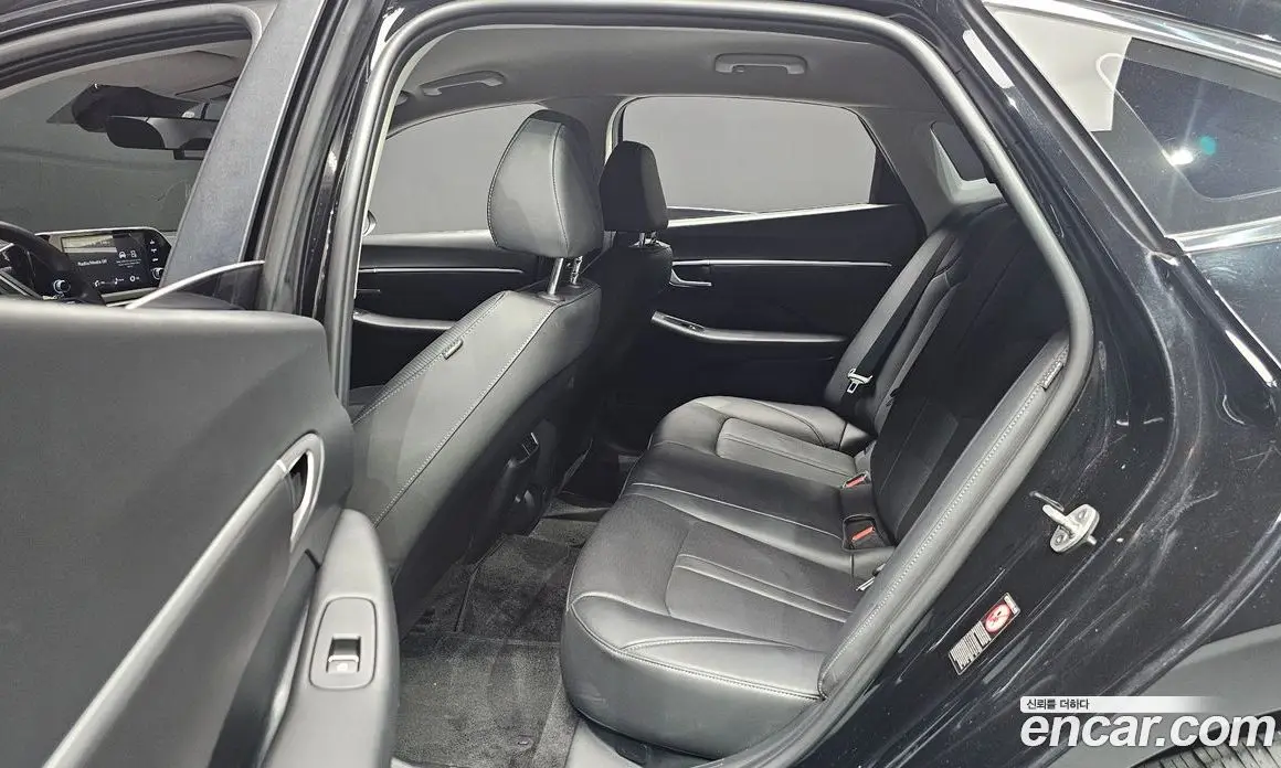 Hyundai Sonata 2023 2.0 автомат (гидро), фото 18