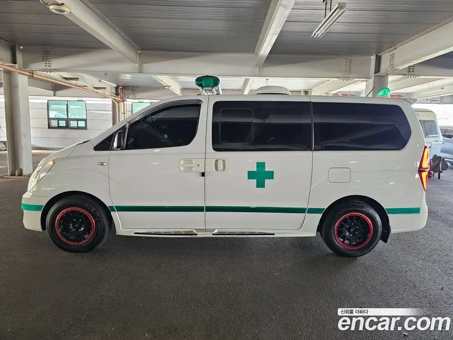 Hyundai Starex 2016 2.5 автомат (гидро), фото 3