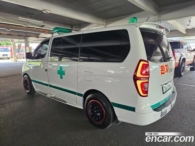 Hyundai Starex 2016 2.5 автомат (гидро), миниатюра 4