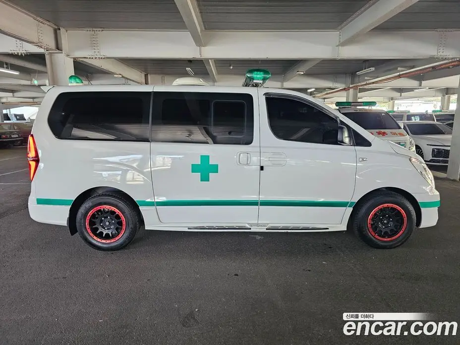 Hyundai Starex 2016 2.5 автомат (гидро), фото 7