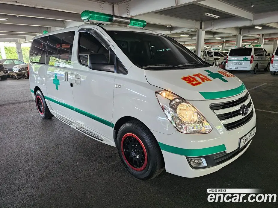 Hyundai Starex 2016 2.5 автомат (гидро), фото 8