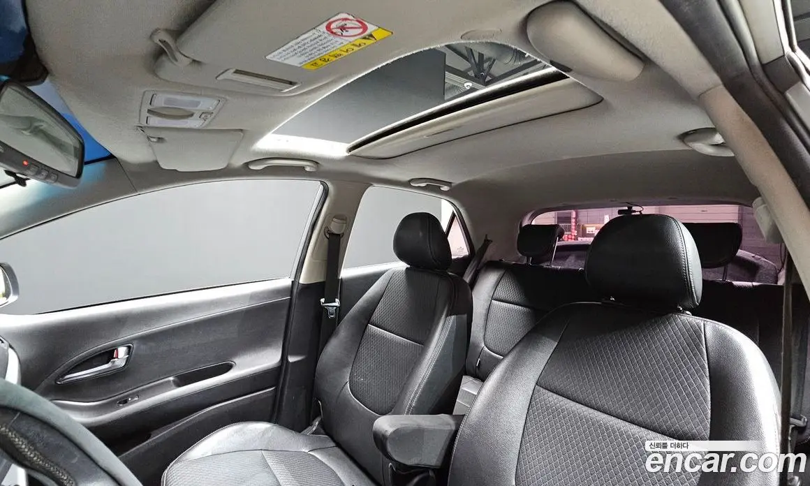 Kia Morning 2011 1.0 автомат (гидро), фото 14