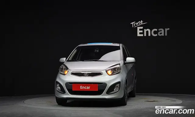 Kia Morning 2011 1.0 автомат (гидро), миниатюра 3