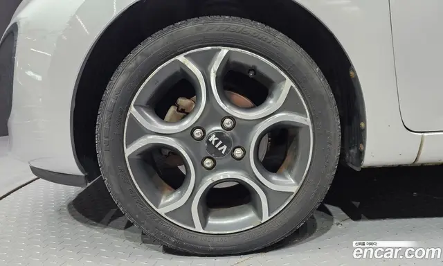 Kia Morning 2011 1.0 автомат (гидро), миниатюра 5