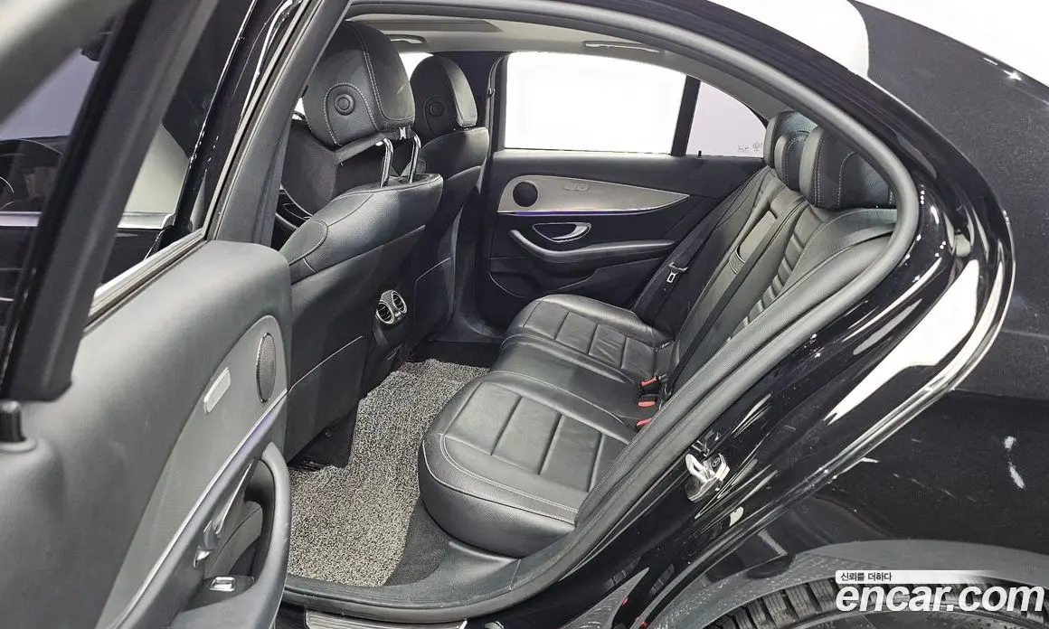 Mercedes-Benz E-Class 2017 2.0 автомат (гидро), фото 11