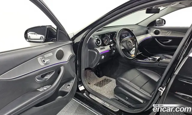 Mercedes-Benz E-Class 2017 2.0 автомат (гидро), миниатюра 10