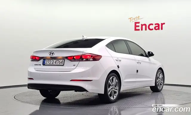 Hyundai Avante, 2018, 97 541 км