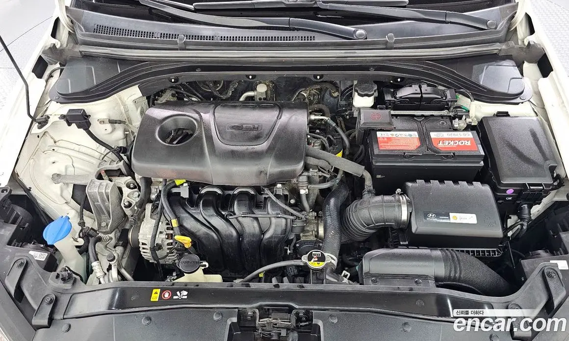 Hyundai Avante 2018 1.6 автомат (гидро), фото 5