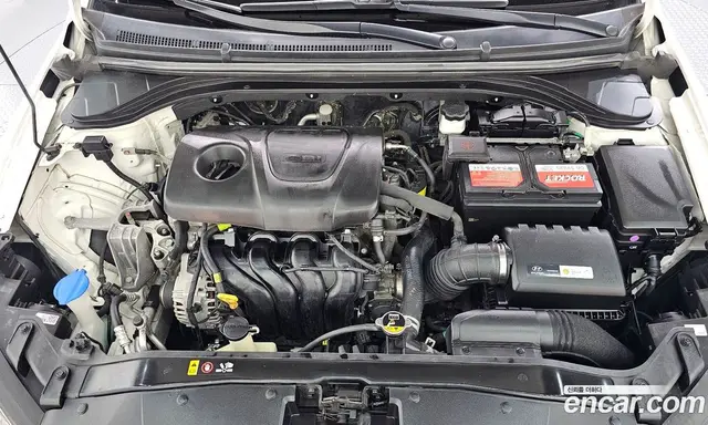 Hyundai Avante 2018 1.6 автомат (гидро), миниатюра 5
