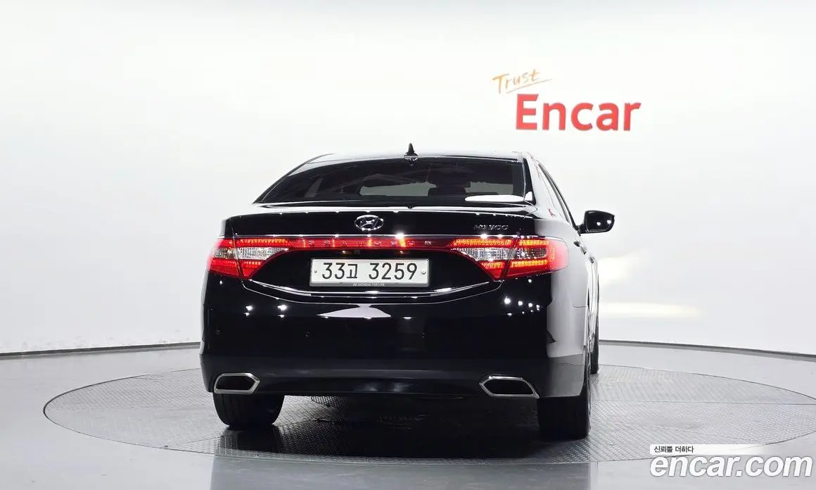 Hyundai Grandeur 2015 3.0 автомат (гидро), фото 4