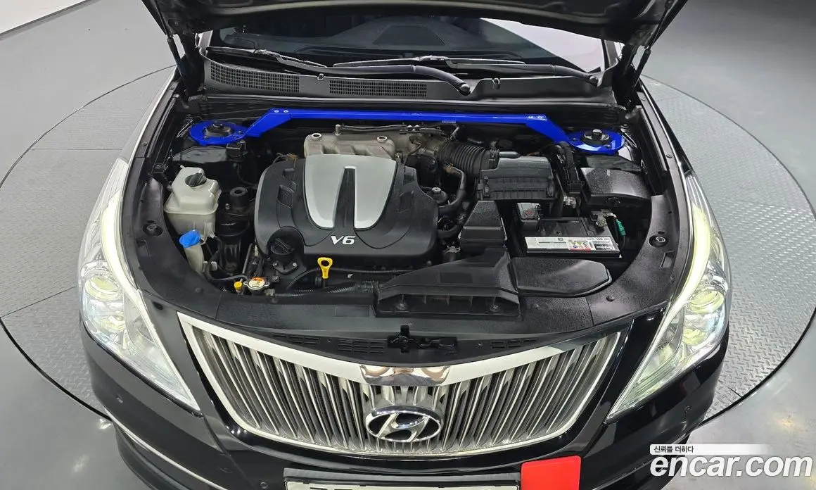 Hyundai Grandeur 2015 3.0 автомат (гидро), фото 6