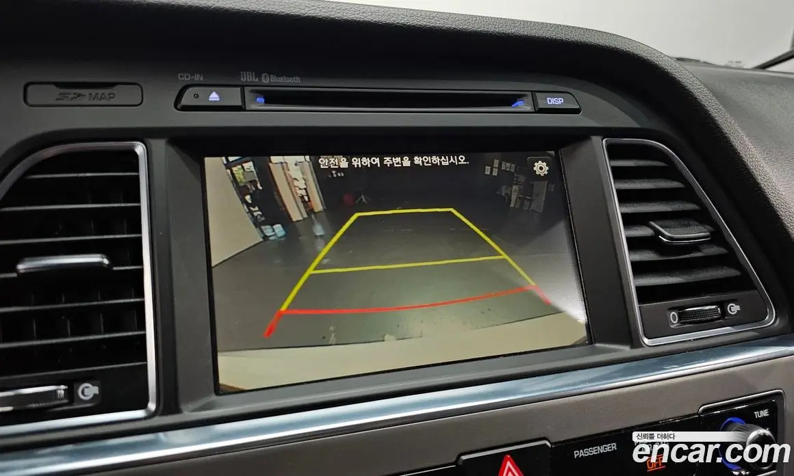 Hyundai Sonata 2016 2.0 автомат (гидро), фото 15