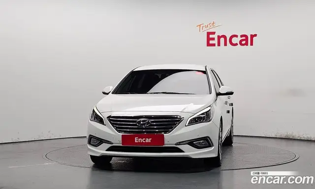 Hyundai Sonata 2016 2.0 автомат (гидро), миниатюра 3
