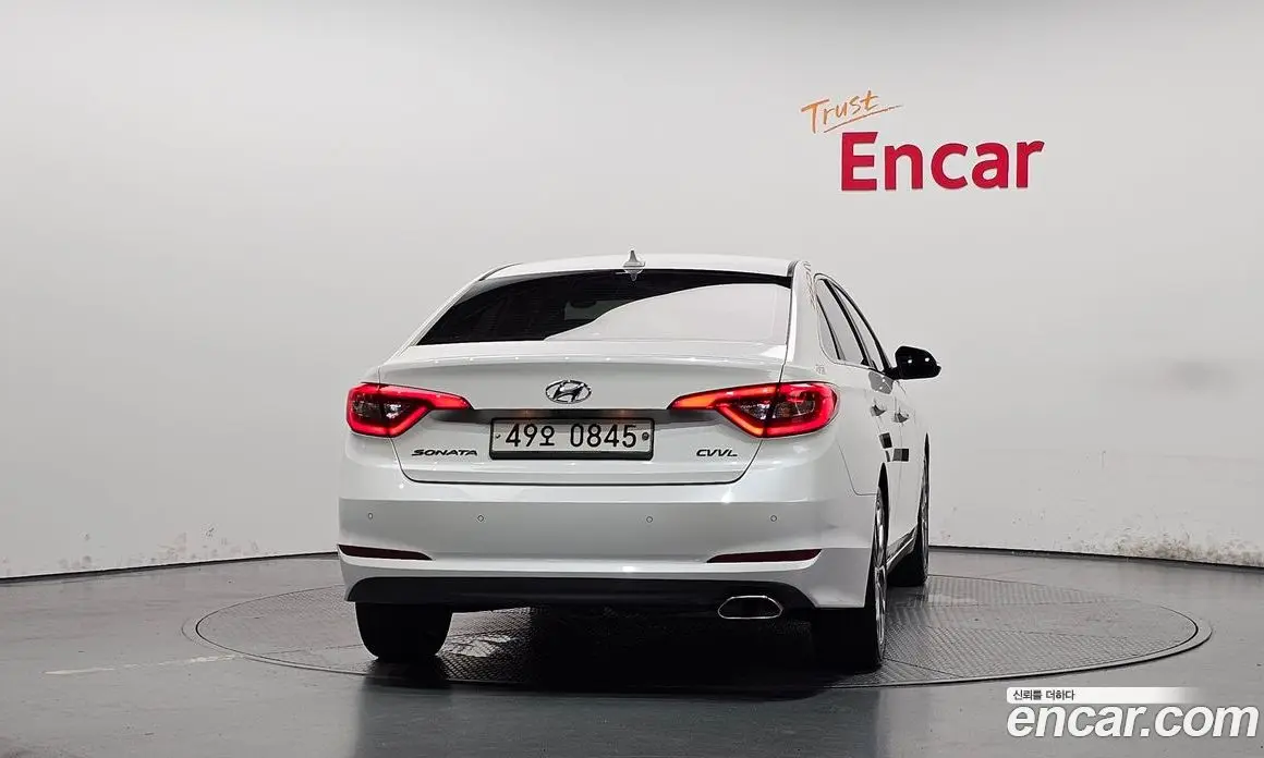 Hyundai Sonata 2016 2.0 автомат (гидро), фото 4