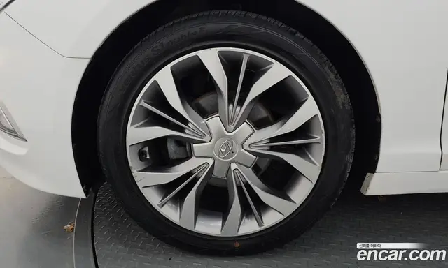Hyundai Sonata 2016 2.0 автомат (гидро), миниатюра 5