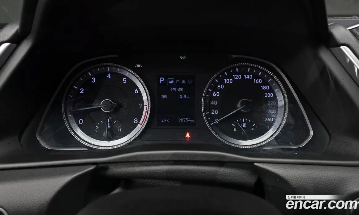 Hyundai Sonata 2019 2.0 автомат (гидро), фото 11