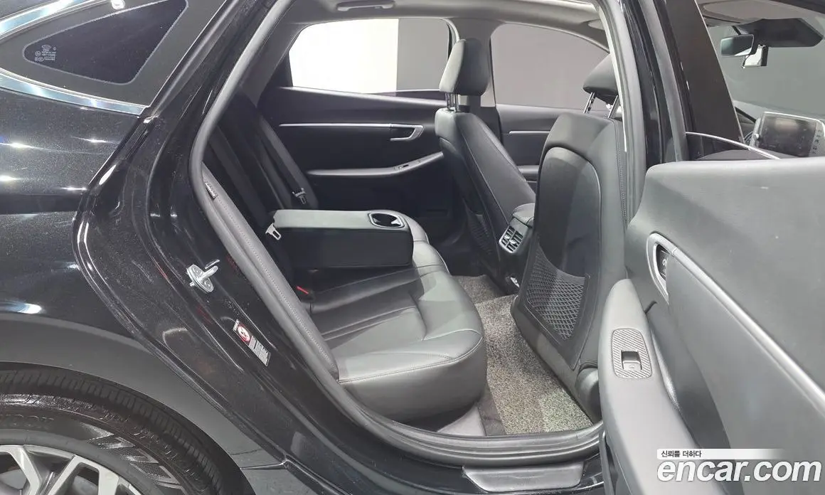 Hyundai Sonata 2019 2.0 автомат (гидро), фото 17