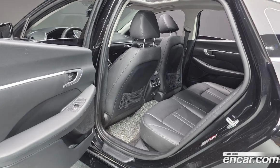 Hyundai Sonata 2019 2.0 автомат (гидро), фото 18