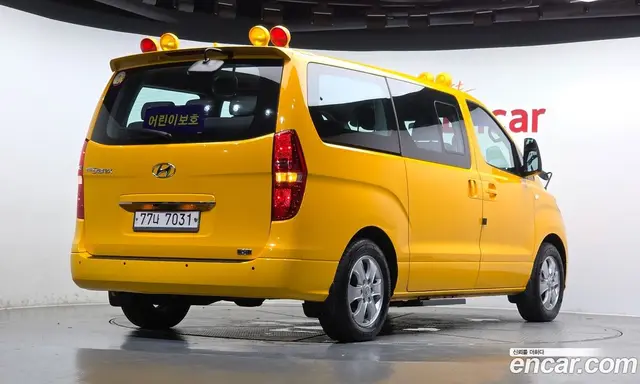 Hyundai Starex 2020 2.4 автомат (гидро), миниатюра 2