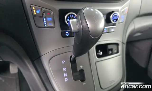 Hyundai Starex 2020 2.4 автомат (гидро), миниатюра 12