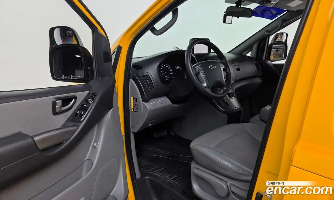 Hyundai Starex 2020 2.4 автомат (гидро), фото 13