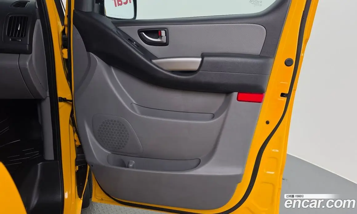 Hyundai Starex 2020 2.4 автомат (гидро), фото 15