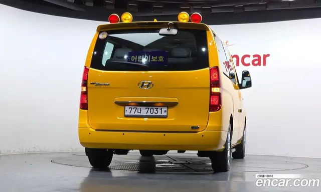 Hyundai Starex 2020 2.4 автомат (гидро), миниатюра 4