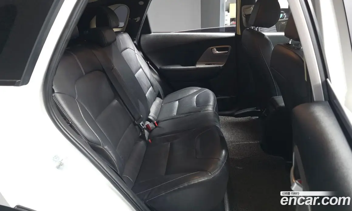Kia Niro 2021 0.2 автомат (гидро), фото 12